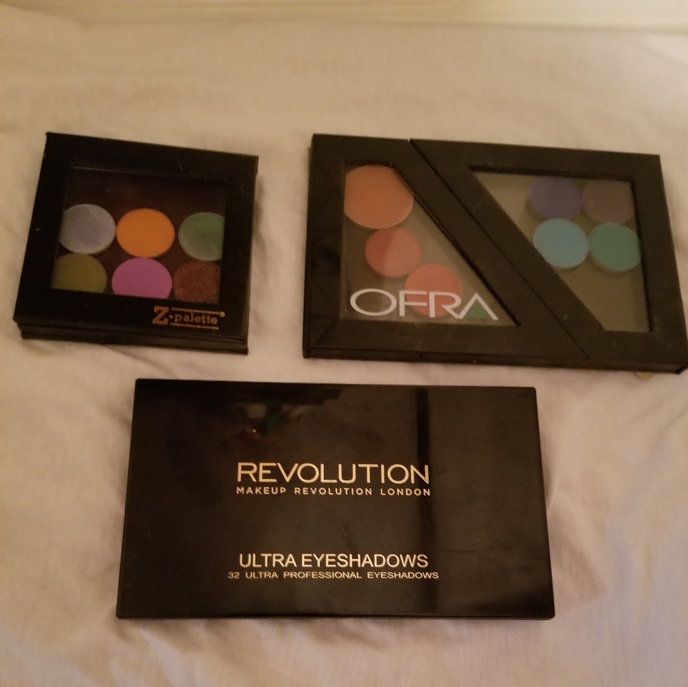 Lot of 3 eyeshadow palettes high end